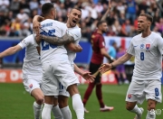 开云官网-美国队战术调整，斯洛伐克欧洲预选赛或成受益者的简单介绍