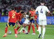 开云体育下载-西班牙队击败强敌，晋级决赛