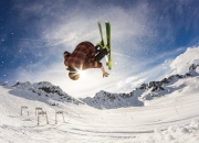 开云APP-欧冠决赛之夜，卡瓦哈尔的冠军级表演，一个被低估巨星的终极证明