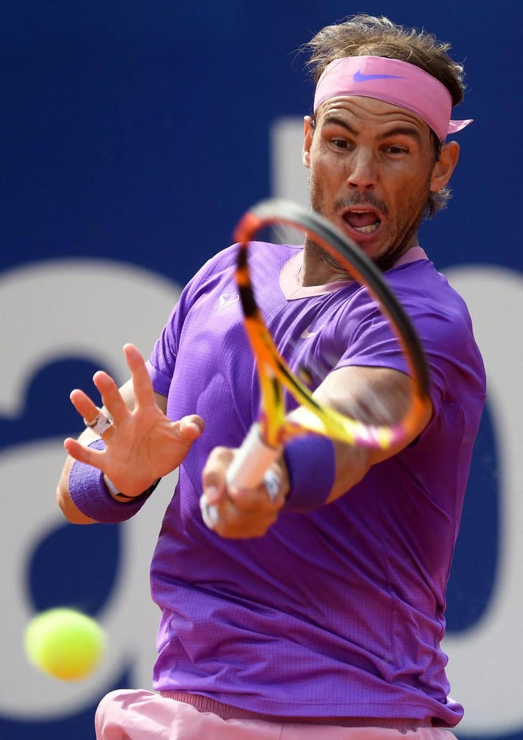 关于德国网球队横扫英国网球队,费德勒打破历史纪录的信息 关于德国网球队横扫英国网球队,费德勒打破历史纪录的信息