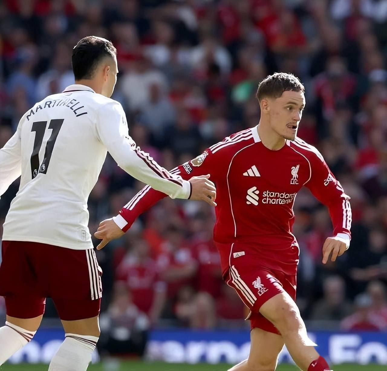 包含曼城逆转利物浦，萨内送出助攻的词条