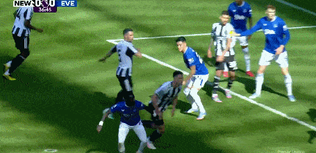 包含斯旺西客场奋力拿分，重返英超争夺行列的词条