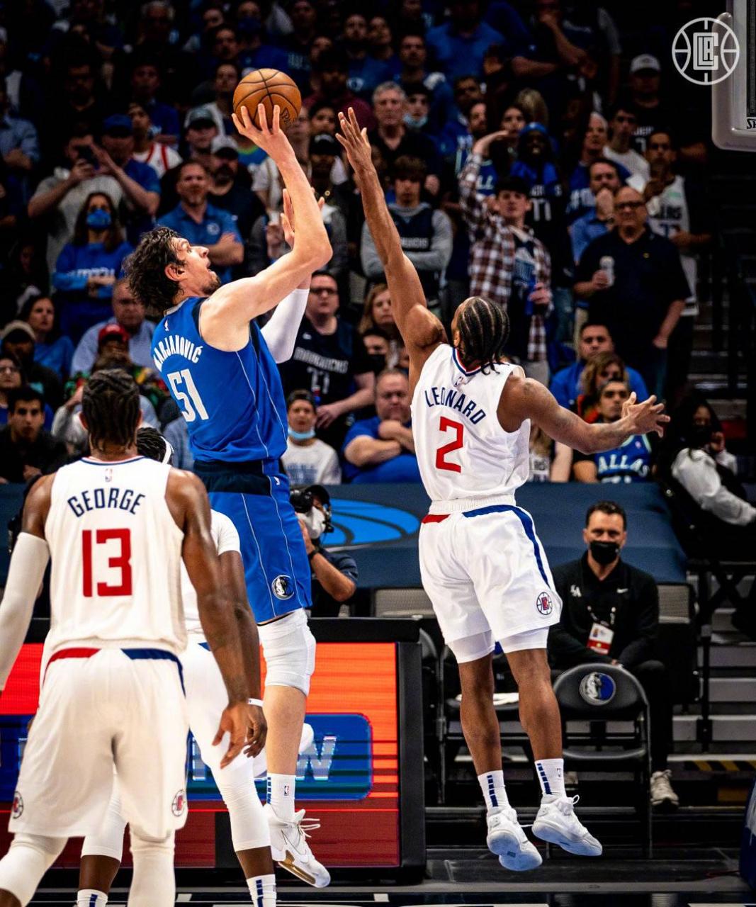 关于独行侠战胜快船,将系列赛拖进抢七局的信息 关于独行侠战胜快船,将系列赛拖进抢七局的信息