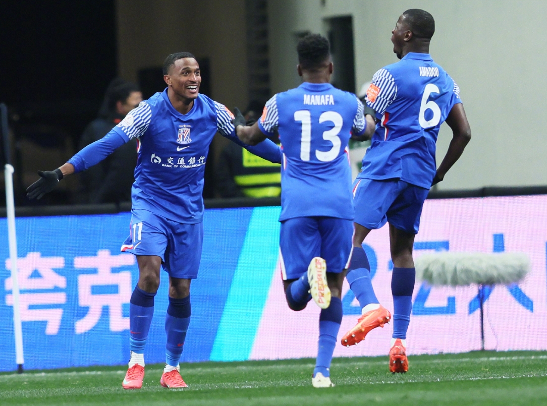 上海申花拼尽全力，逆转胜利晋级的简单介绍