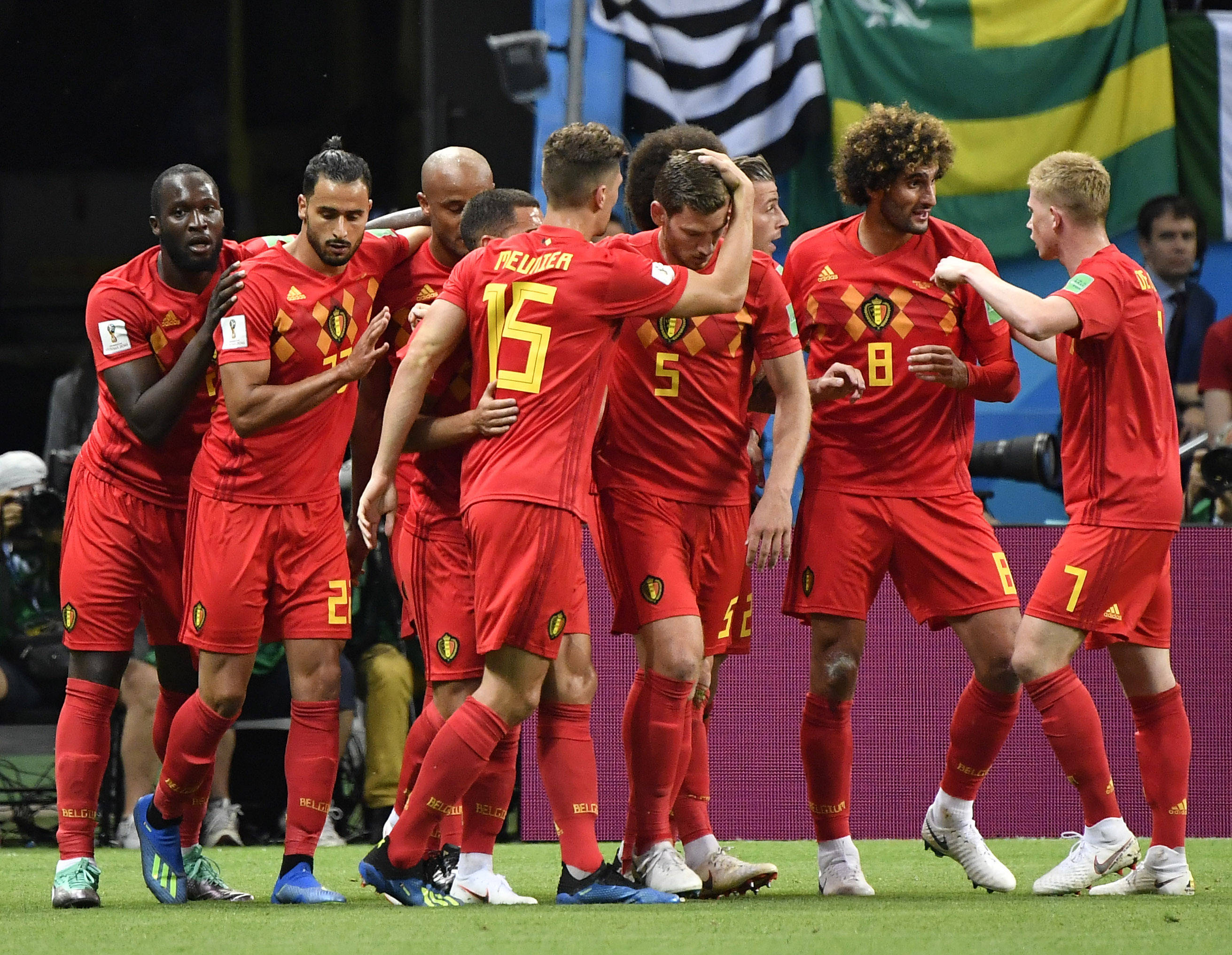 关于比利时队客场战胜捷克队，壮大领先优势的信息