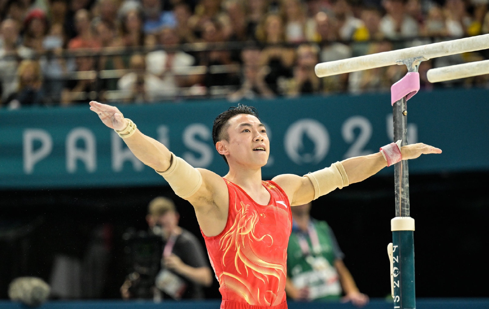 体操选手团队合作默契,共同创造成绩的简单介绍 体操选手团队合作默契,共同创造成绩的简单介绍