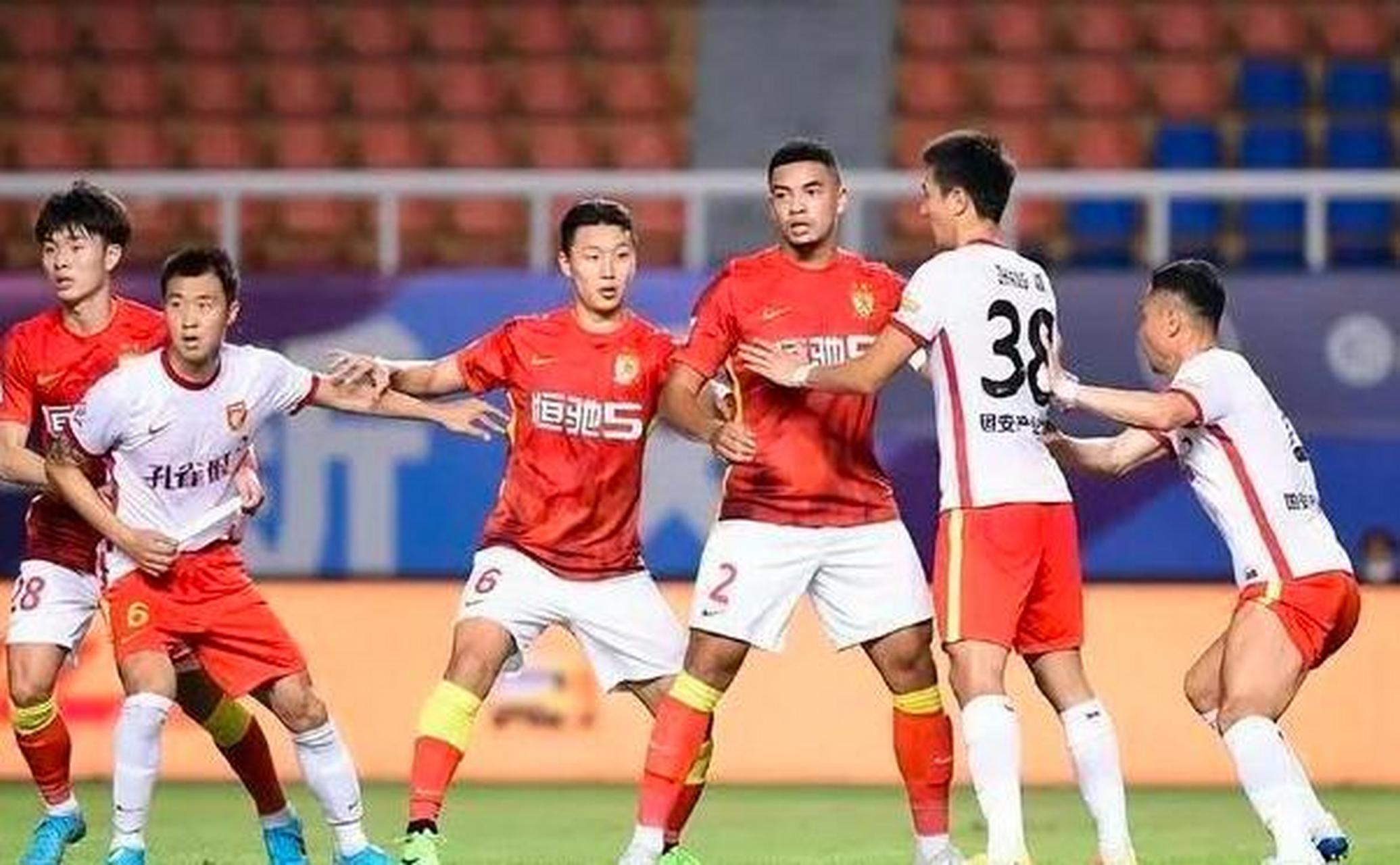 东部传统强队陷入低迷，备战之策成重点的简单介绍