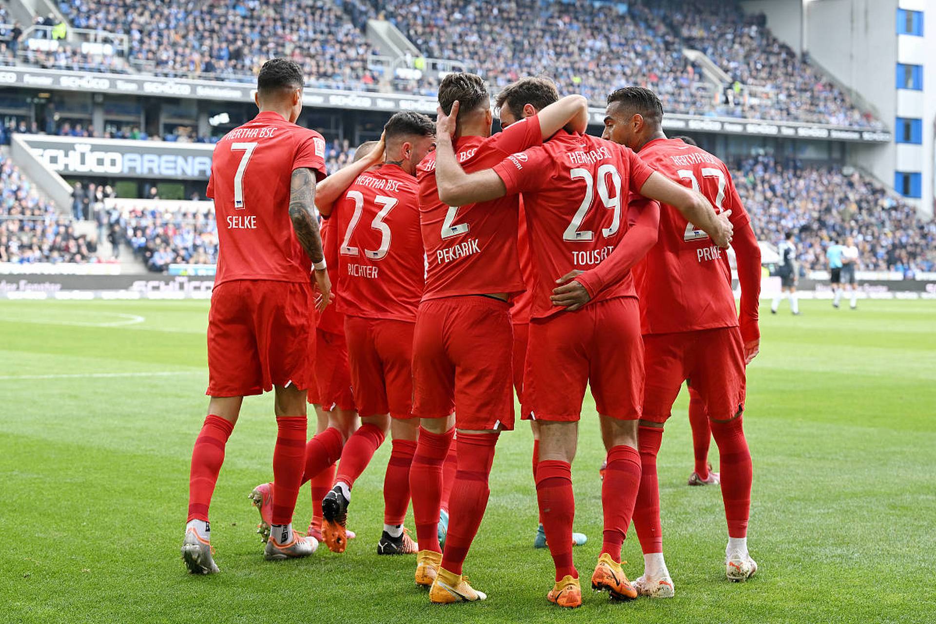 门兴主帅透露赛季目标，欧战资格是重点