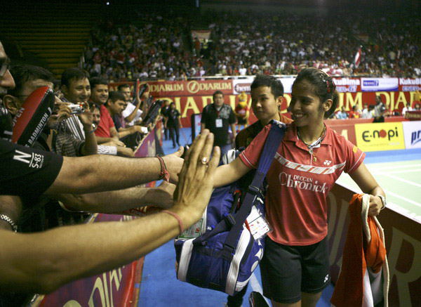 包含印尼羽毛球队血洗韩国羽毛球队，陶菲克三分雨点燃全场的词条