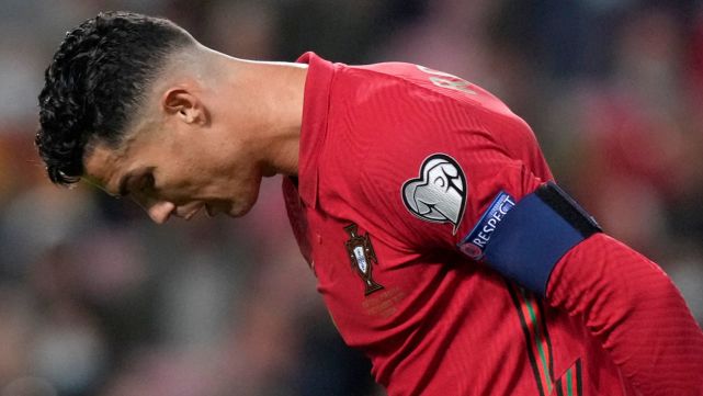 包含瑞士横扫中国，萨拉赫点燃赛场的词条