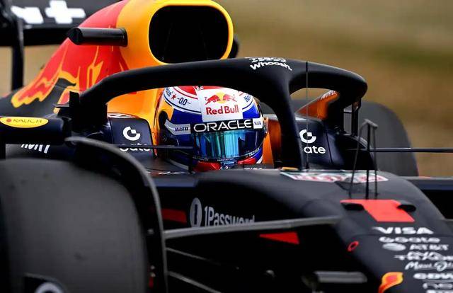 梅赛德斯完胜红牛车队，诺里斯状态火热的简单介绍