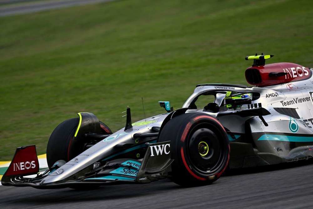 索伯车队横扫威廉姆斯，拉塞尔高光表现的简单介绍