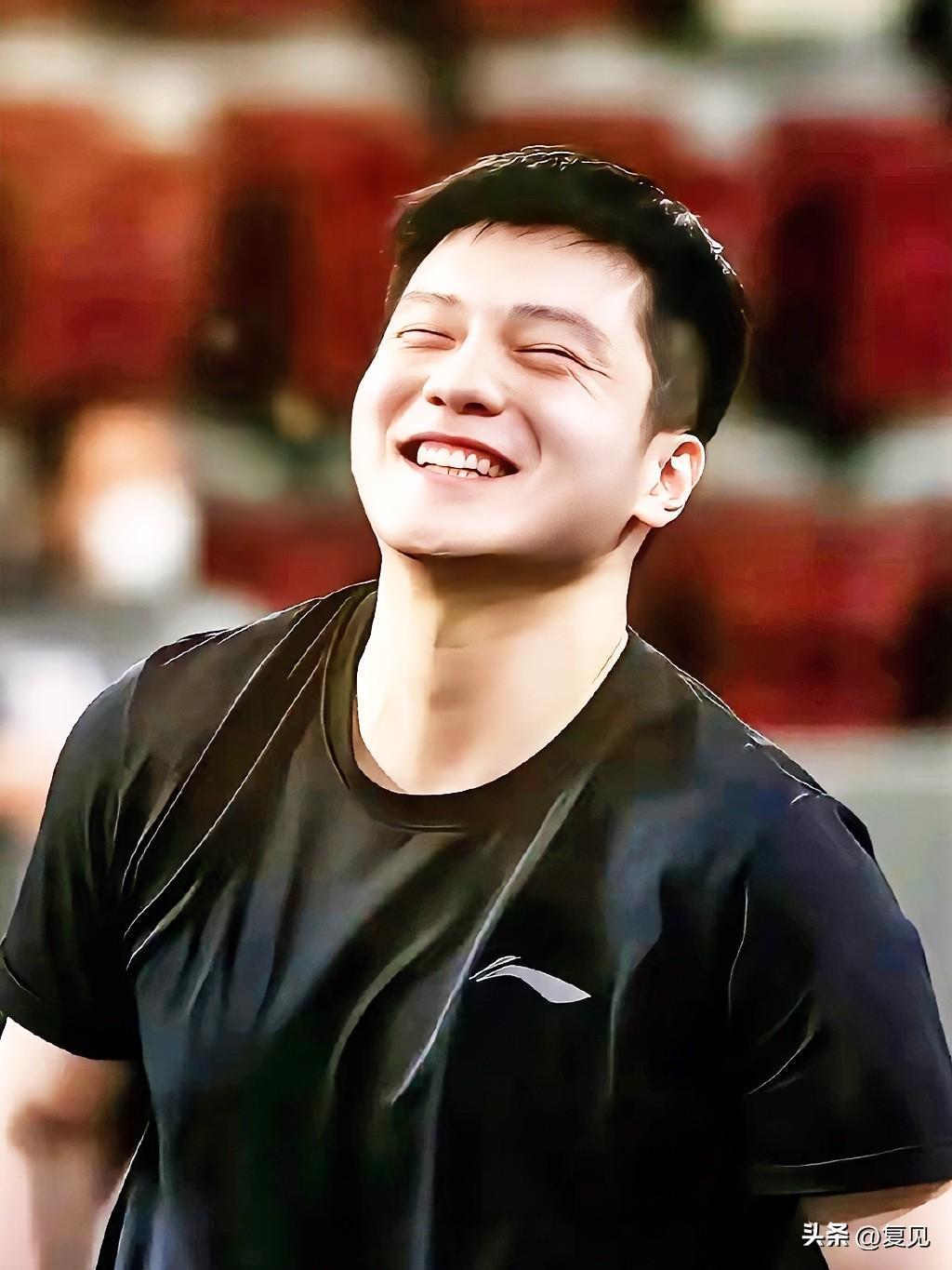 法国队逆转德国队,樊振东带队取胜 法国队逆转德国队,樊振东带队取胜