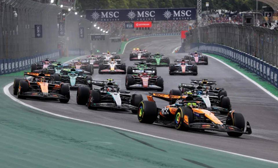 包含哈斯车队轻取梅赛德斯,维斯塔潘状态火热的词条 包含哈斯车队轻取梅赛德斯,维斯塔潘状态火热的词条