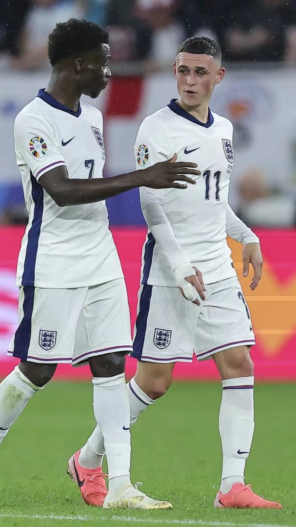 瑞典完胜瑞士，福登带队取胜