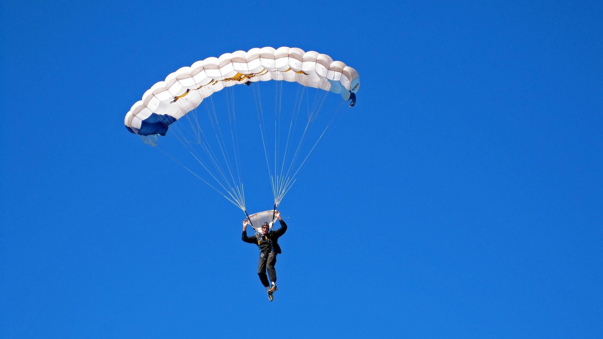 老鹰展翅全面压制魔术,小贾伦·杰克逊化身关键先生定乾坤