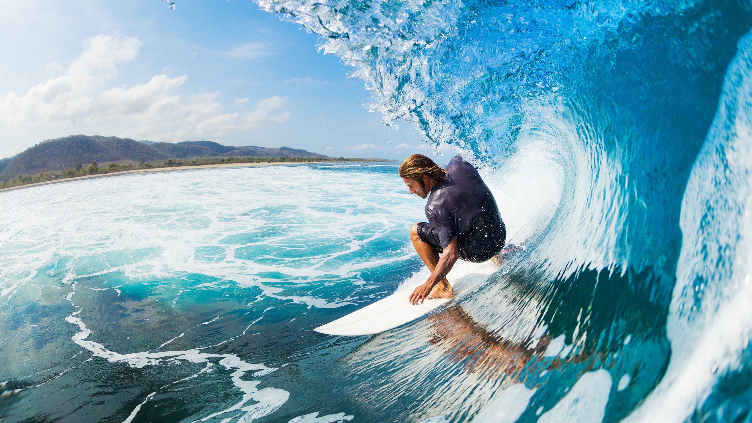 布克爆发，尼克斯压哨击败新疆队，一场跨越时空的篮球幻想