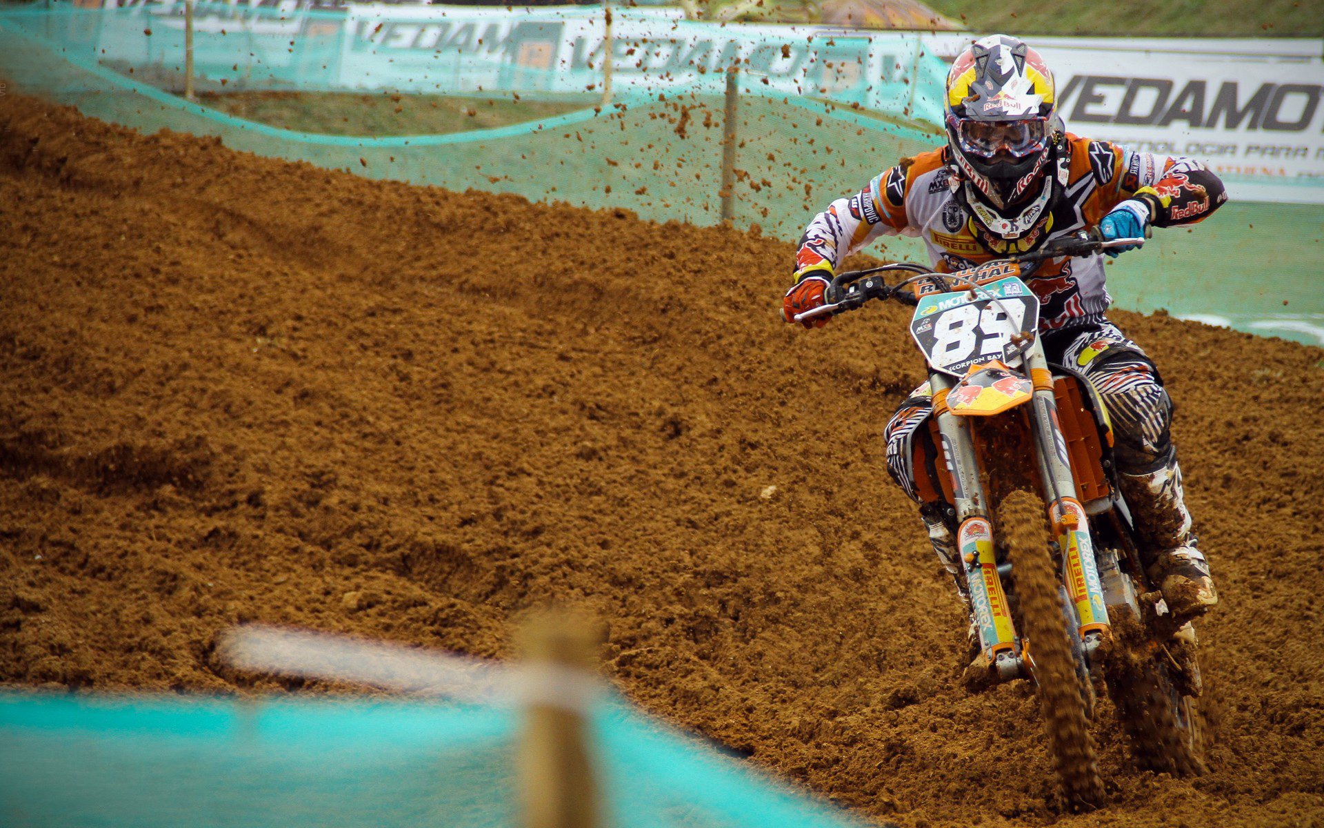 雷恩险胜利物浦,迪亚斯成为关键先生,一场定义球队灵魂的逆转之战