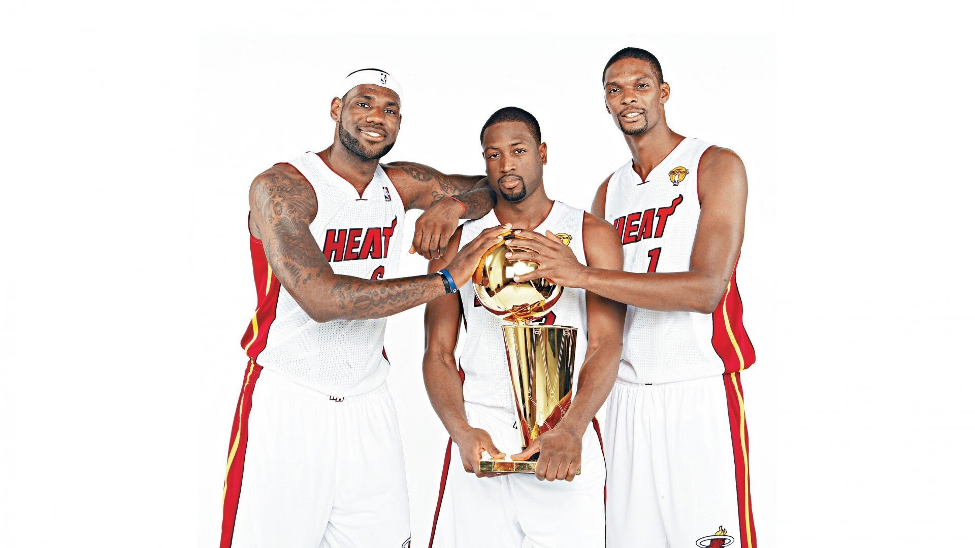 欧冠决赛之夜，福克斯如何以全程高能输出改写比赛叙事